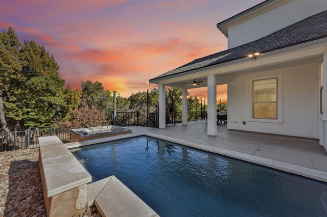 5629 Siragusa DR, Austin, TX 78738