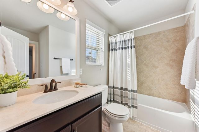 5629 Siragusa DR, Austin, TX 78738