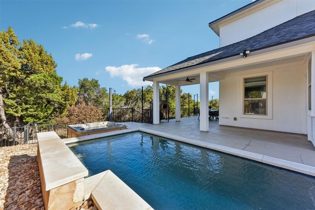 5629 Siragusa DR, Austin, TX 78738