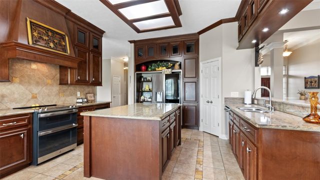 15218 Devin Lane, Crosby, TX 77532