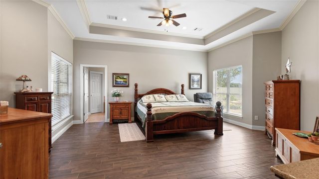 15218 Devin Lane, Crosby, TX 77532