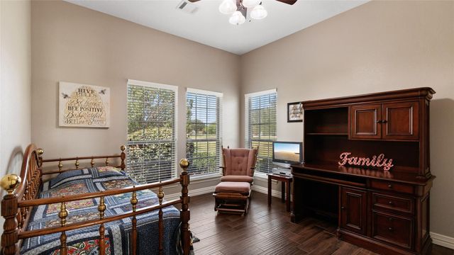 15218 Devin Lane, Crosby, TX 77532