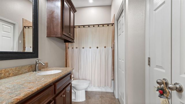 15218 Devin Lane, Crosby, TX 77532