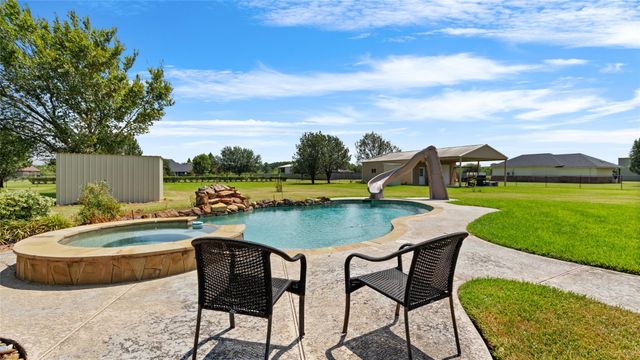 15218 Devin Lane, Crosby, TX 77532
