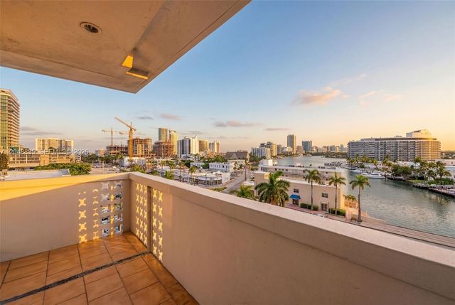 7118 Bonita Drive 705, Miami Beach, FL 33141