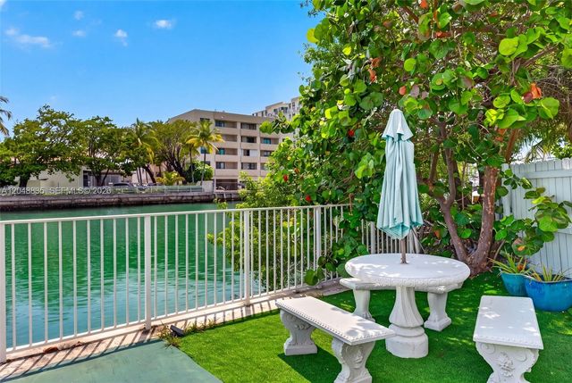 7118 Bonita Drive 705, Miami Beach, FL 33141