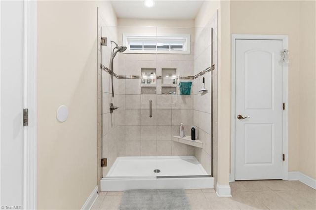 4364 Rockledge Lane, Thomasville, NC 27360