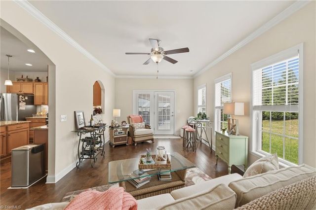 4364 Rockledge Lane, Thomasville, NC 27360