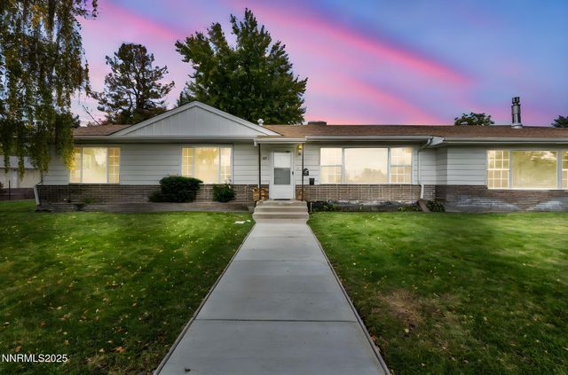 307 S California Street, Yerington, NV 89447