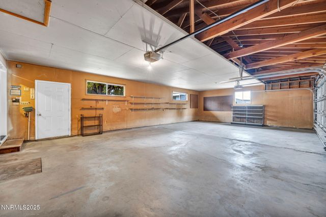 307 S California Street, Yerington, NV 89447