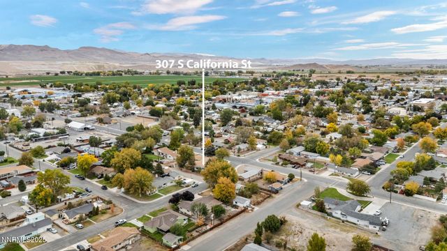 307 S California Street, Yerington, NV 89447
