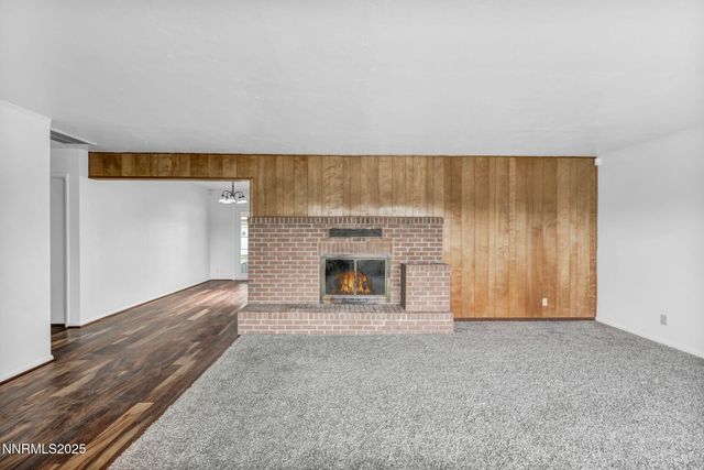 307 S California Street, Yerington, NV 89447