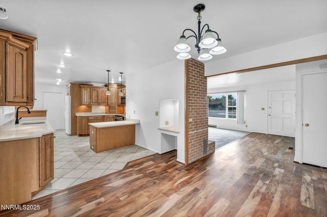 307 S California Street, Yerington, NV 89447