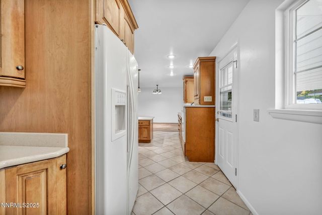 307 S California Street, Yerington, NV 89447