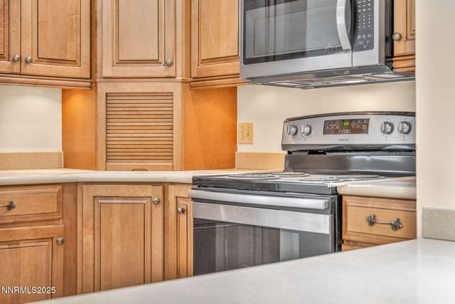 307 S California Street, Yerington, NV 89447