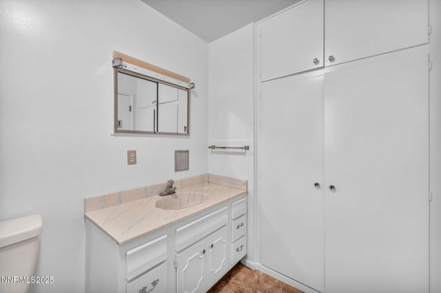 307 S California Street, Yerington, NV 89447