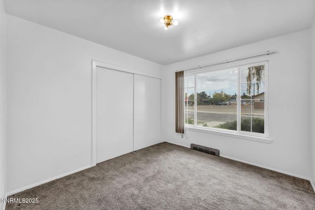 307 S California Street, Yerington, NV 89447