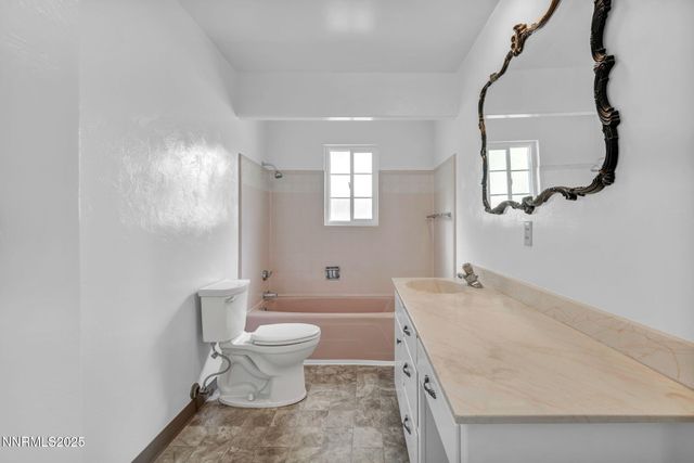 307 S California Street, Yerington, NV 89447