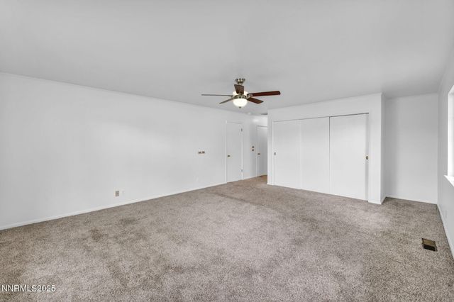 307 S California Street, Yerington, NV 89447