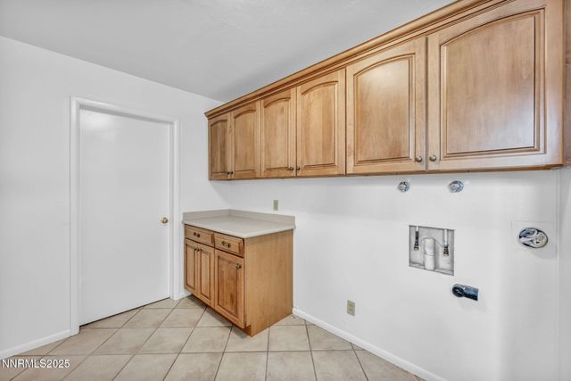 307 S California Street, Yerington, NV 89447