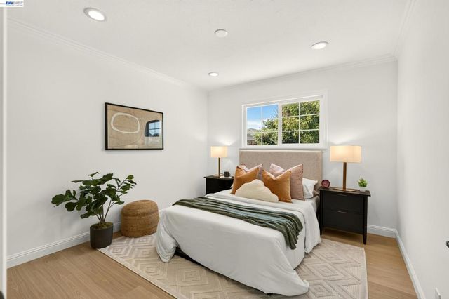 32526 Jacklynn Dr, Union City, CA 94587