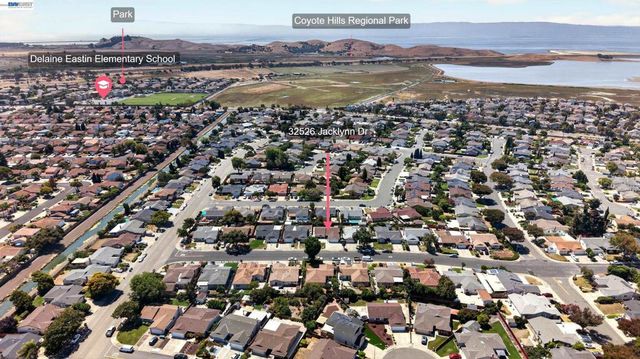 32526 Jacklynn Dr, Union City, CA 94587