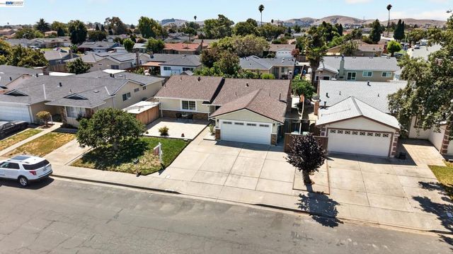 32526 Jacklynn Dr, Union City, CA 94587