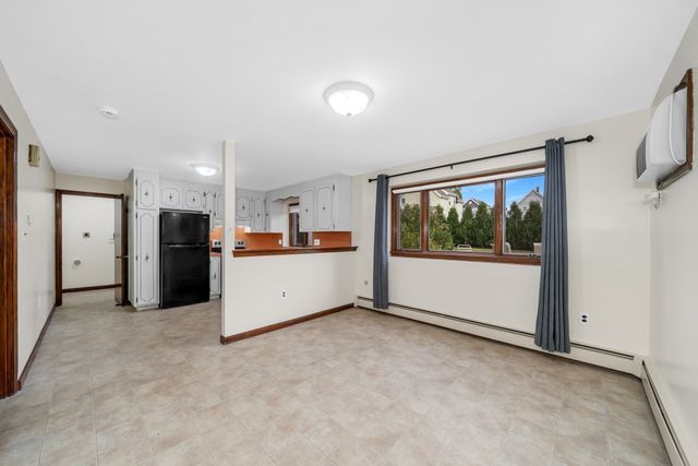 32 Robert Rd, Revere, MA 02151