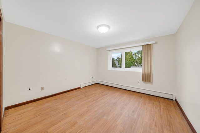 32 Robert Rd, Revere, MA 02151