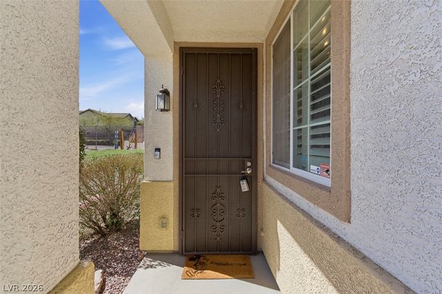 8375 Aspen Village Street, Las Vegas, NV 89113