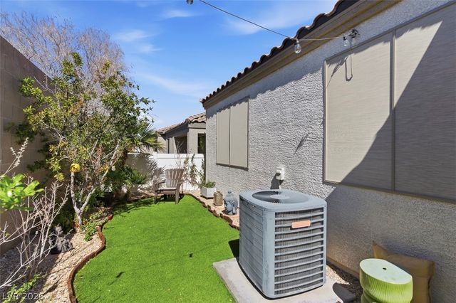 8375 Aspen Village Street, Las Vegas, NV 89113