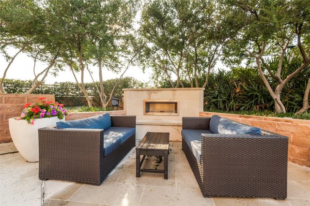330 Las Colinas Boulevard E 1614, Irving, TX 75039