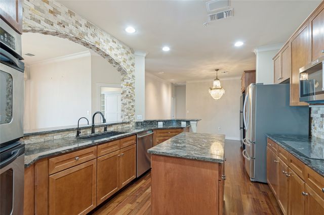 330 Las Colinas Boulevard E 1614, Irving, TX 75039