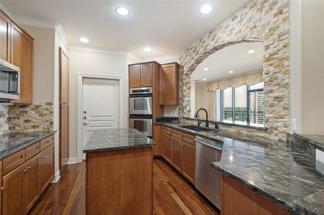 330 Las Colinas Boulevard E 1614, Irving, TX 75039