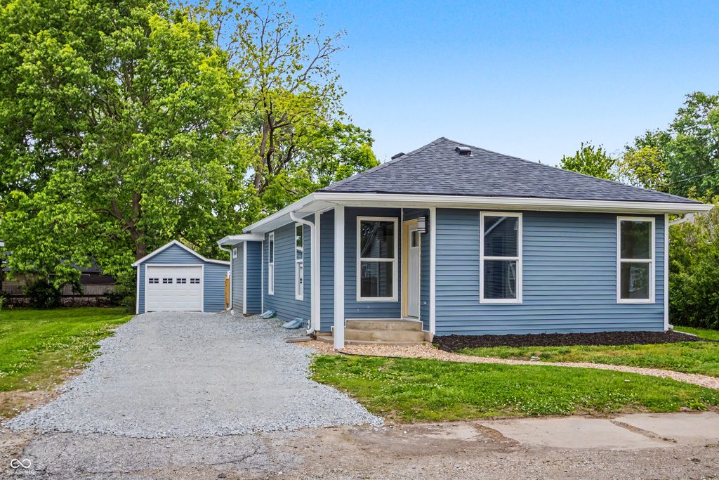 955 Graham Street, Franklin, IN 46131