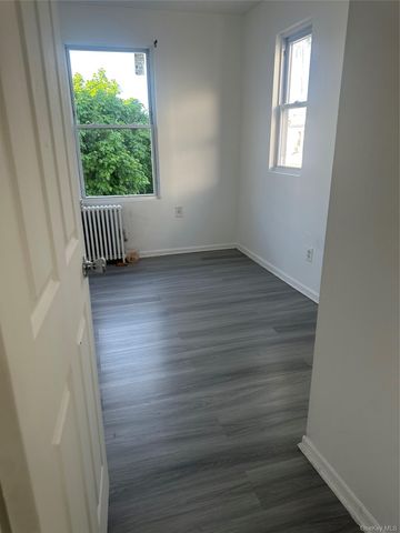 3147 102 Street 2 fl, East Elmhurst, NY 11369