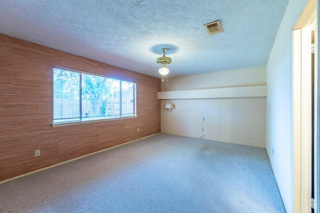 8603 Forest Point Drive, Humble, TX 77338