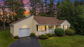 7 Meghan Drive, Nashua, NH 03063