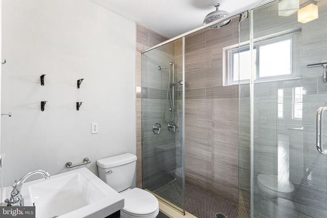 1240 FEDERAL ST, Philadelphia, PA 19147