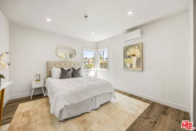 2621 Veteran Avenue, Los Angeles, CA 90064