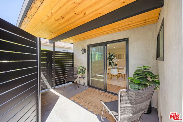 2621 Veteran Avenue, Los Angeles, CA 90064