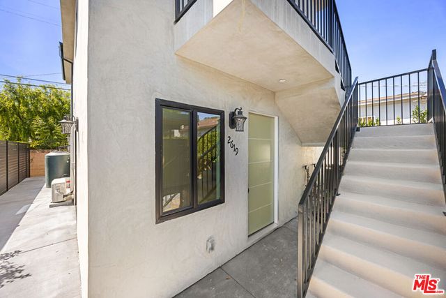 2621 Veteran Avenue, Los Angeles, CA 90064