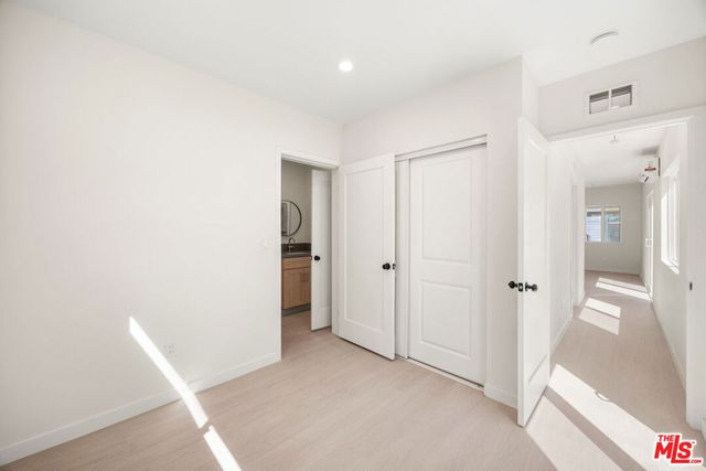 2621 Veteran Avenue, Los Angeles, CA 90064