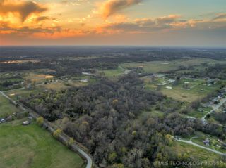 E 146th Street S, Coweta, OK 74429