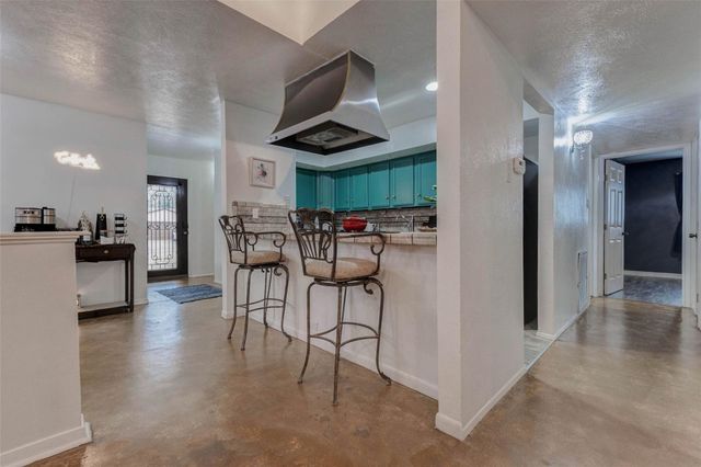 6724 Pickett Drive, Richmond, TX 77469