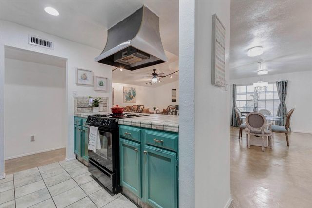 6724 Pickett Drive, Richmond, TX 77469