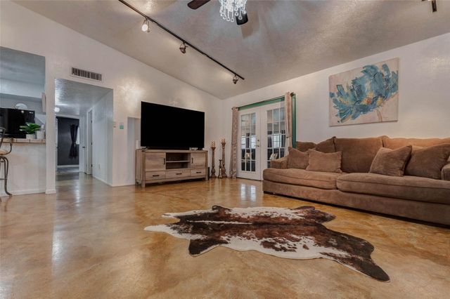 6724 Pickett Drive, Richmond, TX 77469