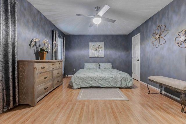 6724 Pickett Drive, Richmond, TX 77469