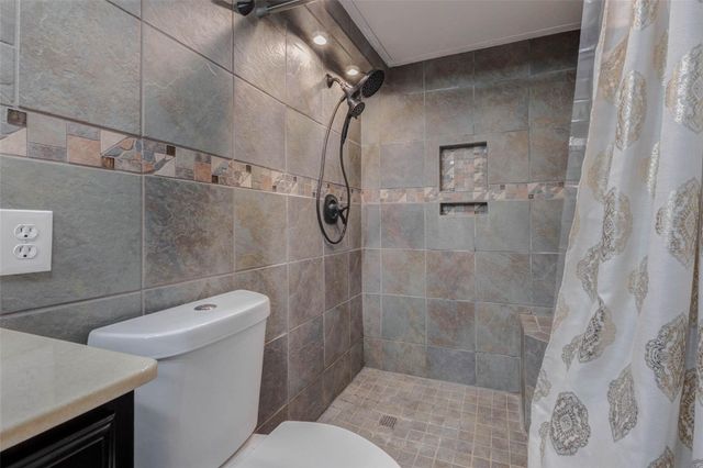 6724 Pickett Drive, Richmond, TX 77469