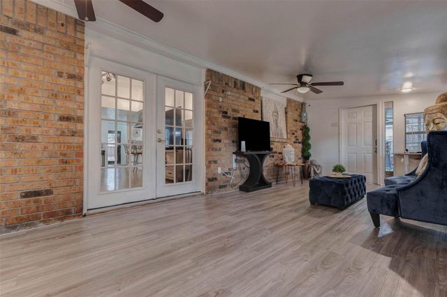 6724 Pickett Drive, Richmond, TX 77469